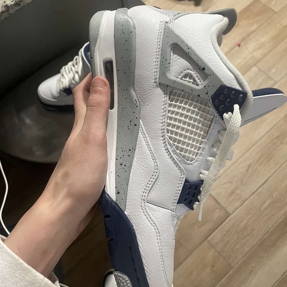 Jordan 4 Midnight Navy